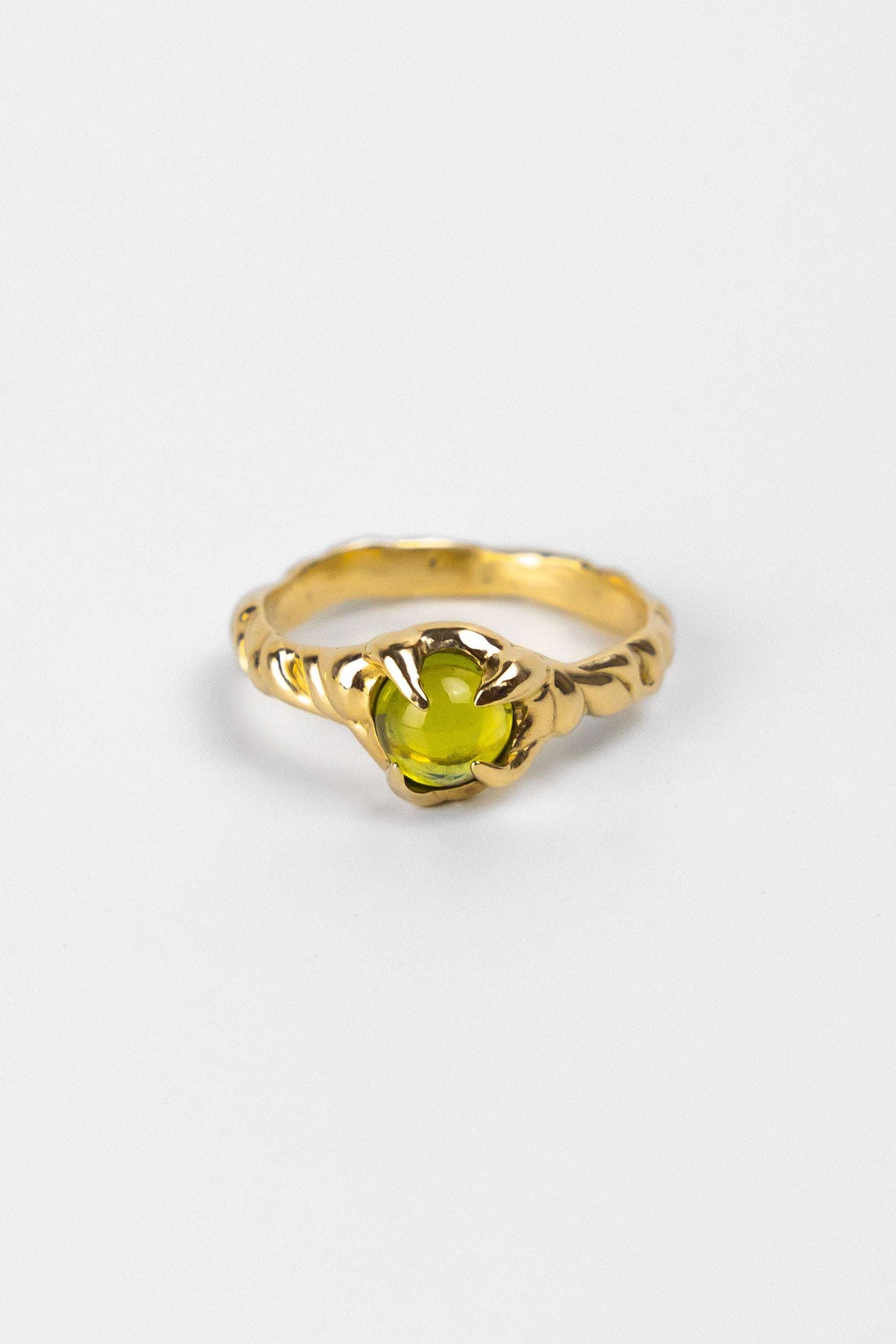 PERIDOT WAVE RING - Size M - Neij Jewellery