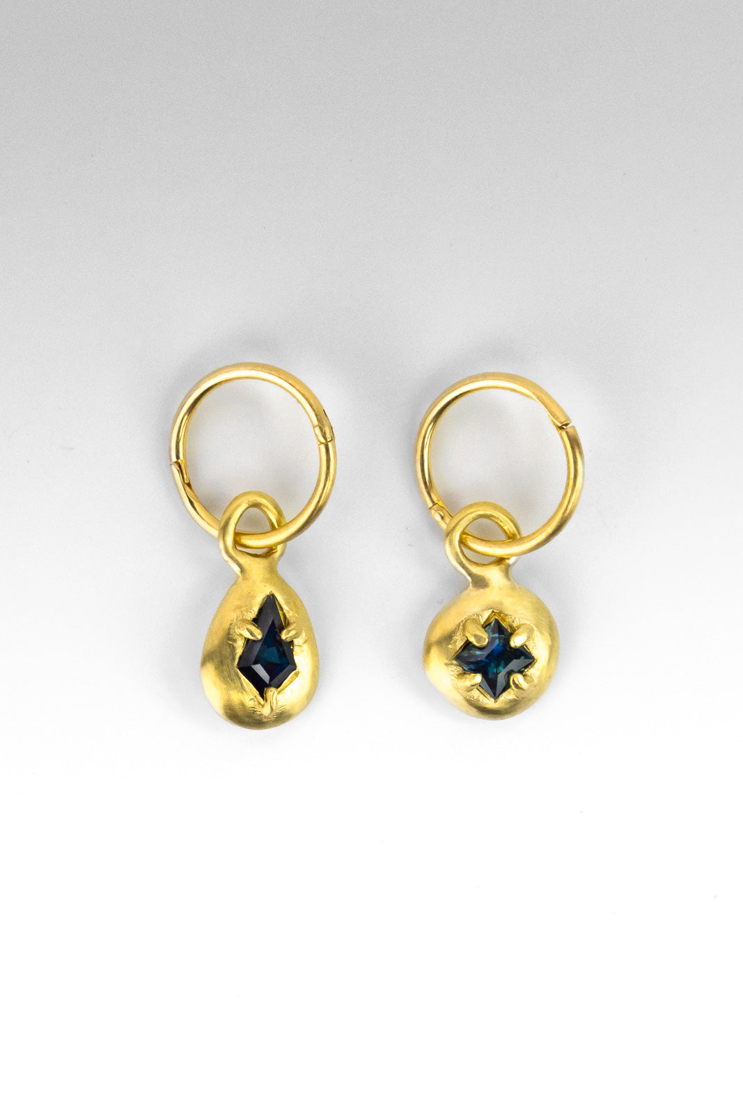 MISMATCH SAPPHIRE SLEEPERS - GOLD - Neij Jewellery, Earrings