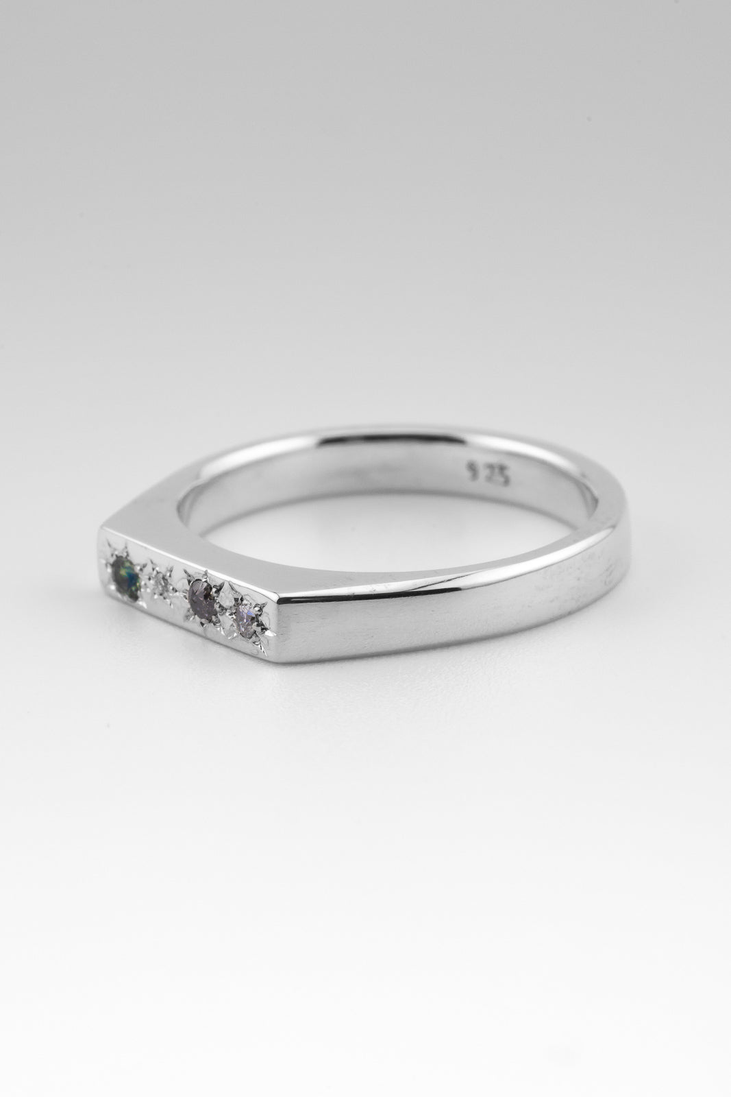 VEGA | SILVER