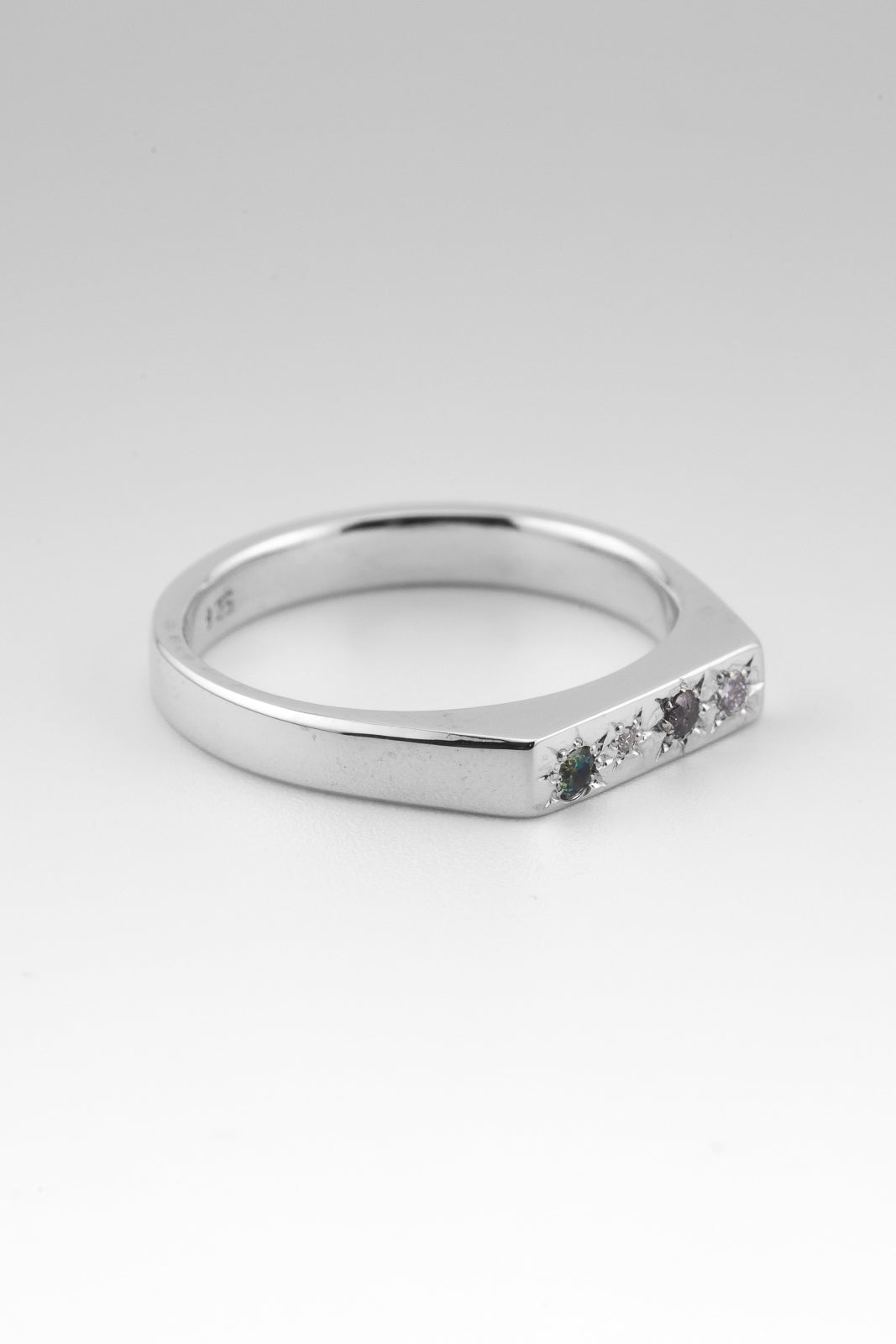 VEGA | SILVER