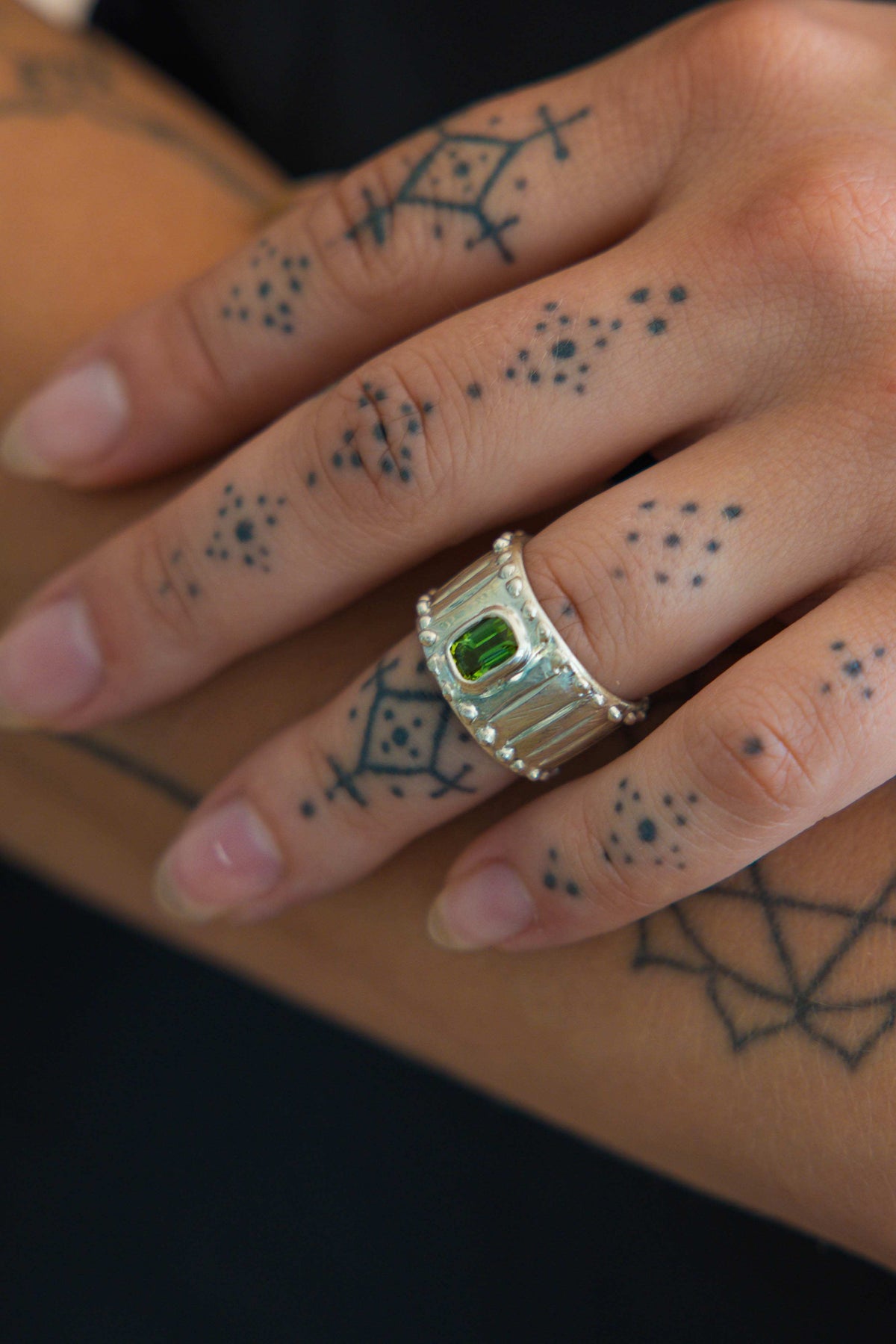 TOURMALINE CIGAR BAND - Size N - Neij Jewellery