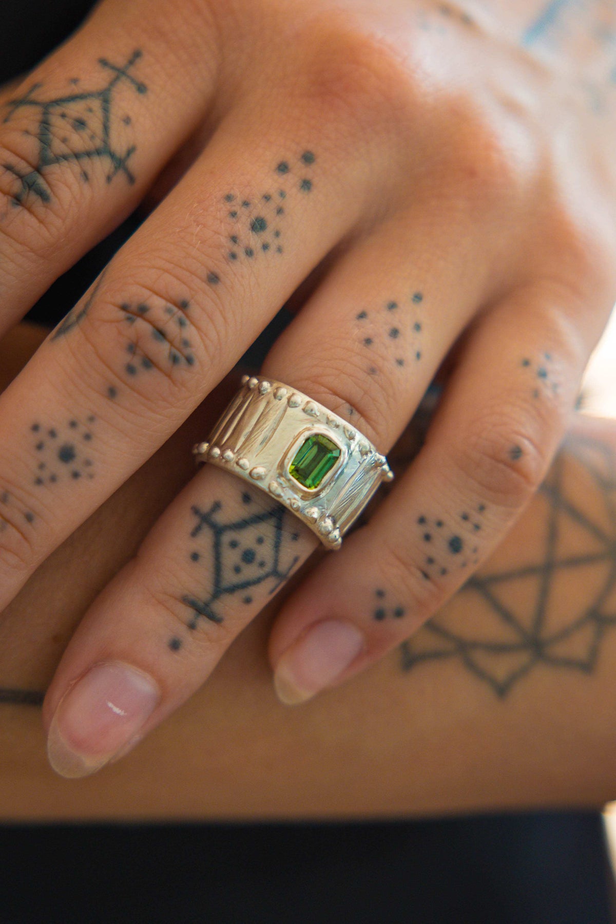 TOURMALINE CIGAR BAND - Size N - Neij Jewellery