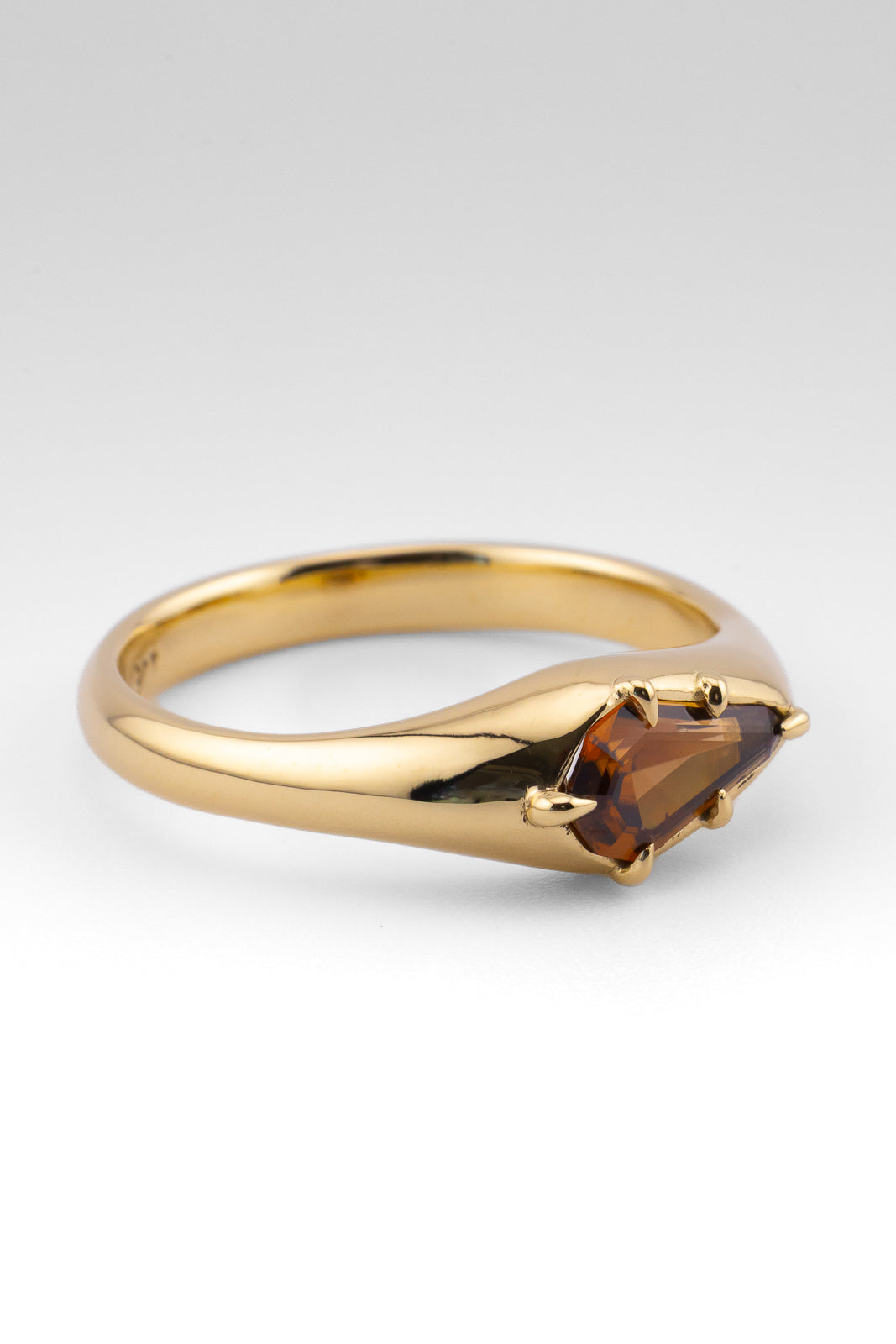 VESTA | SOLID GOLD