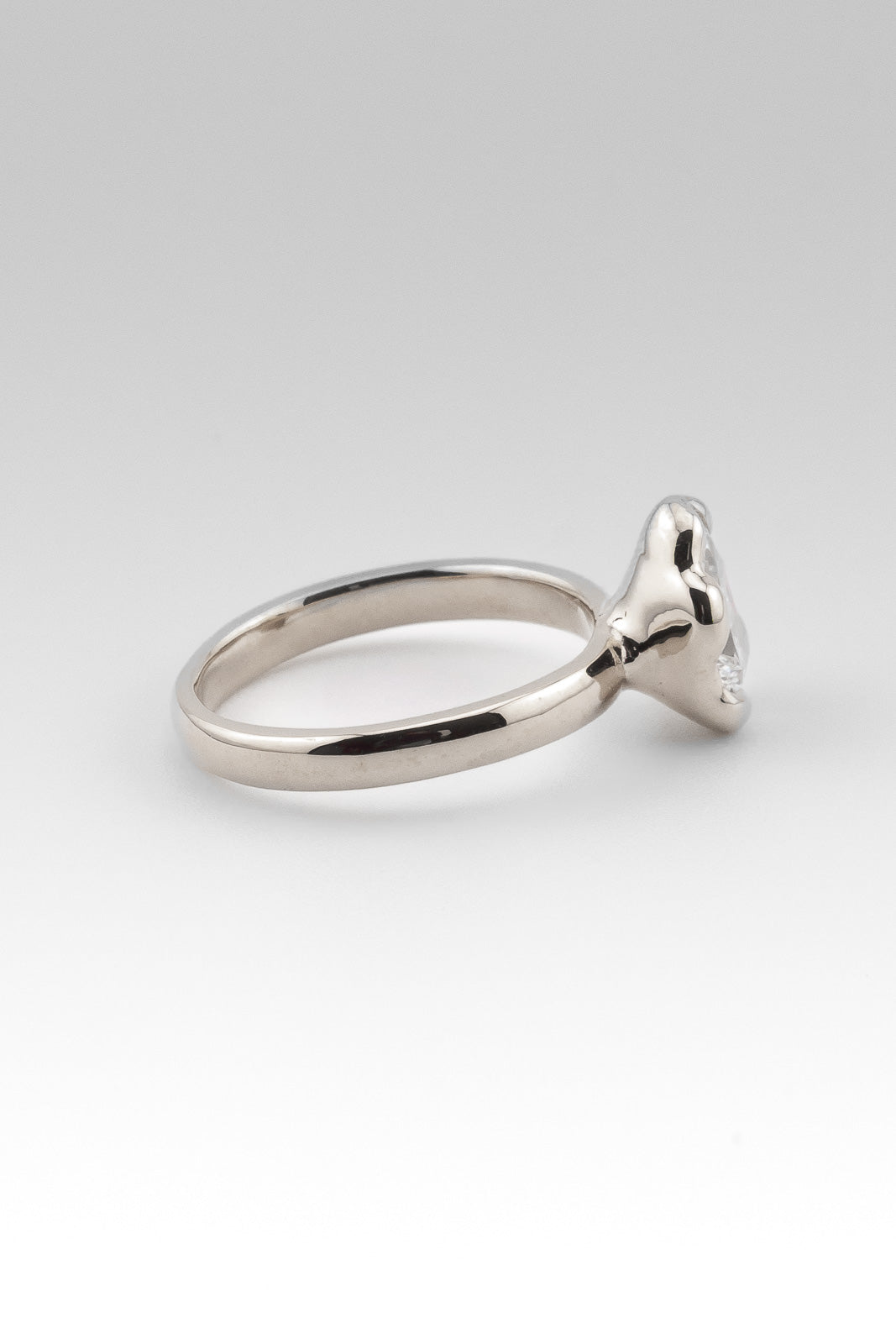 LUNE | WHITE GOLD - Neij Jewellery, Rings