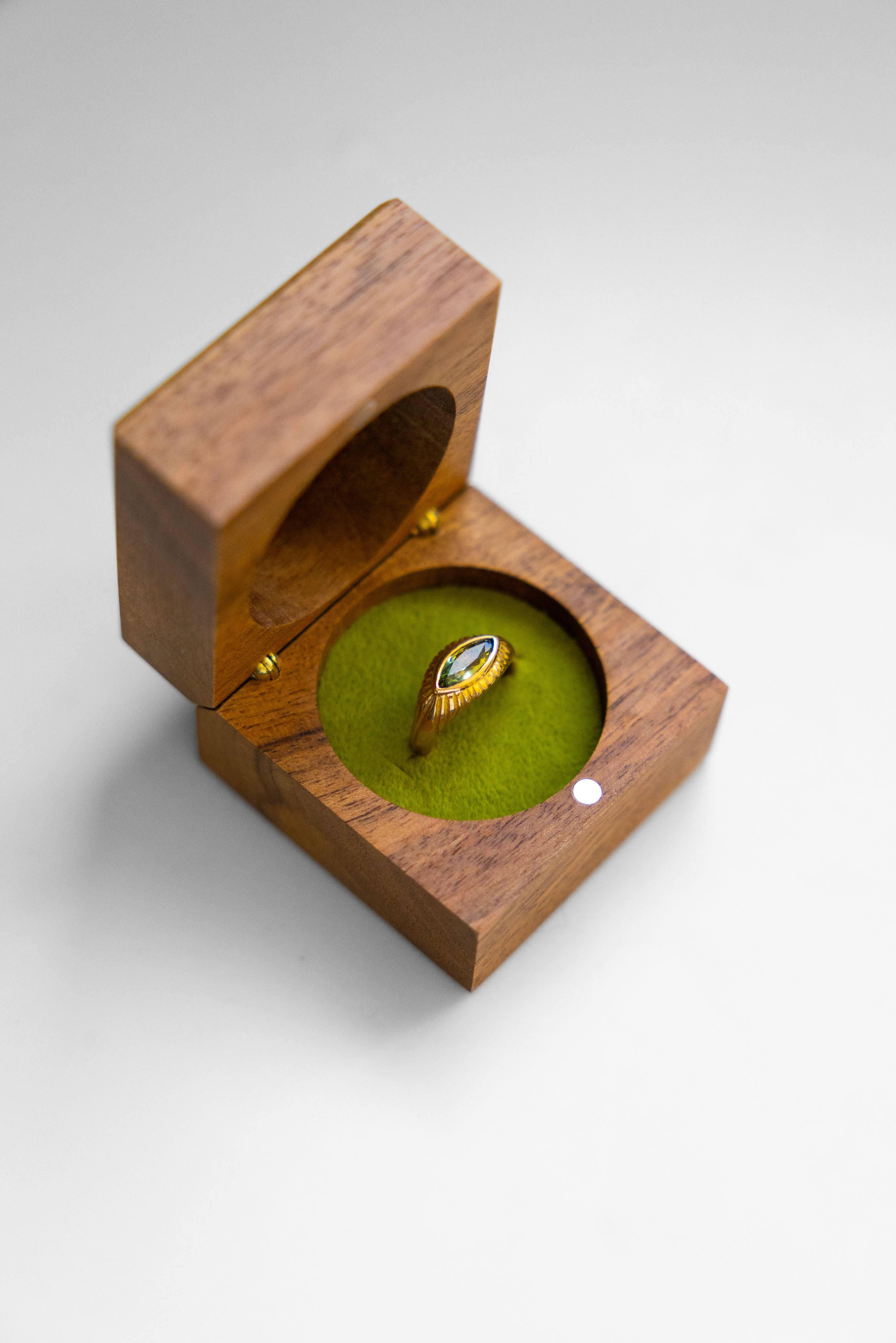 FILIPPA GRANDE - Neij Jewellery, Bespoke