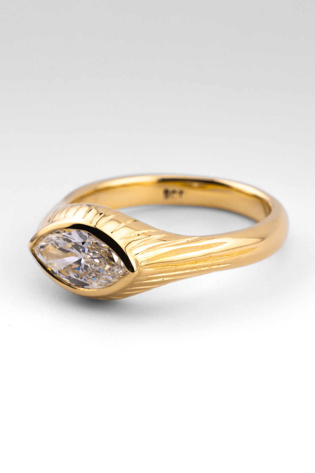 FILIPPA | SOLID GOLD