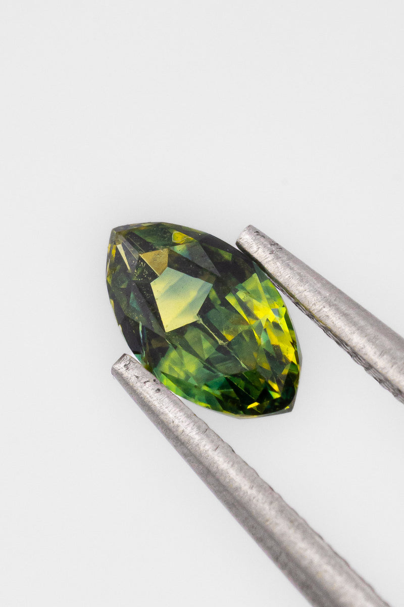 0.83ct MARQUISE PARTI SAPPHIRE