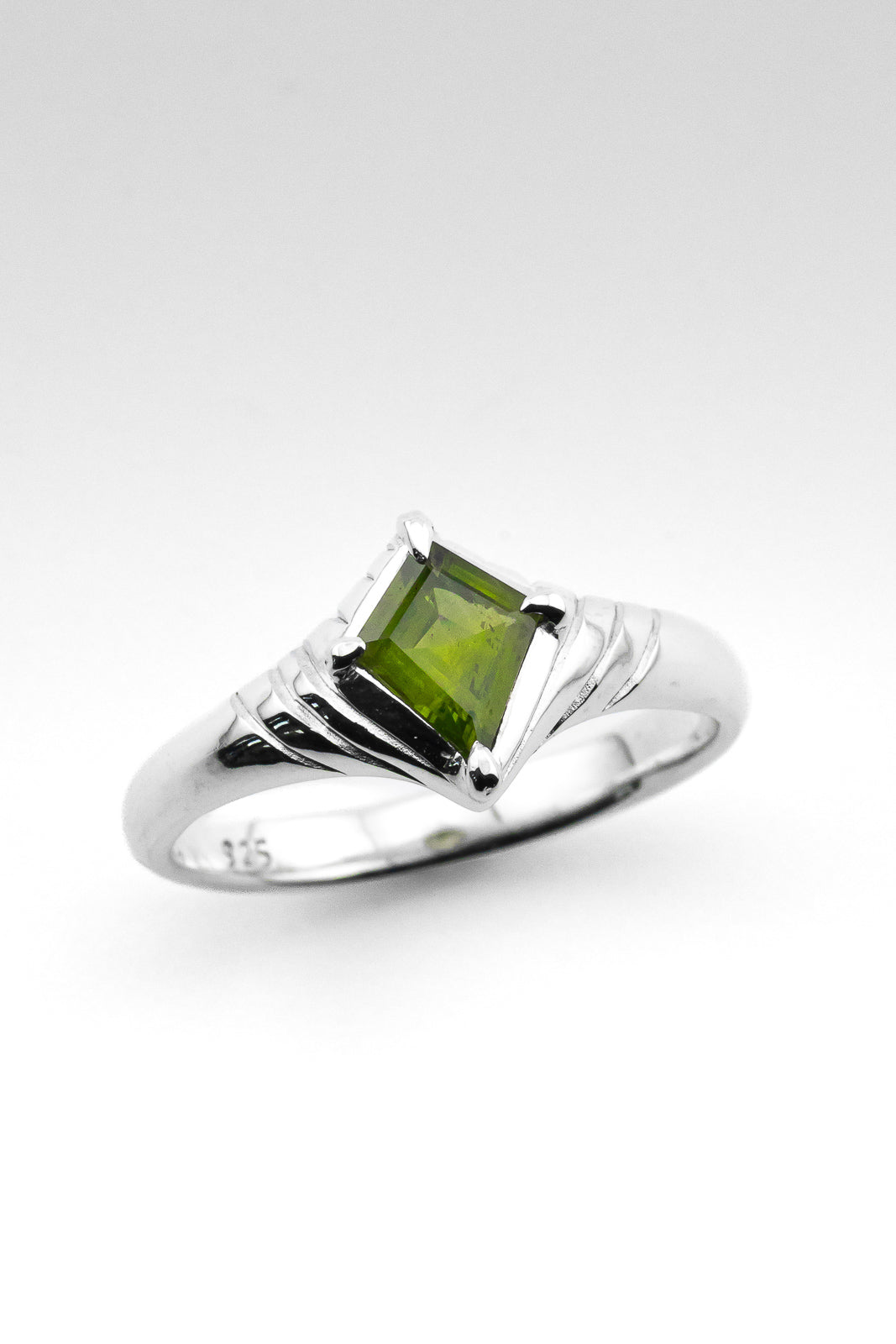 ESKER | SILVER