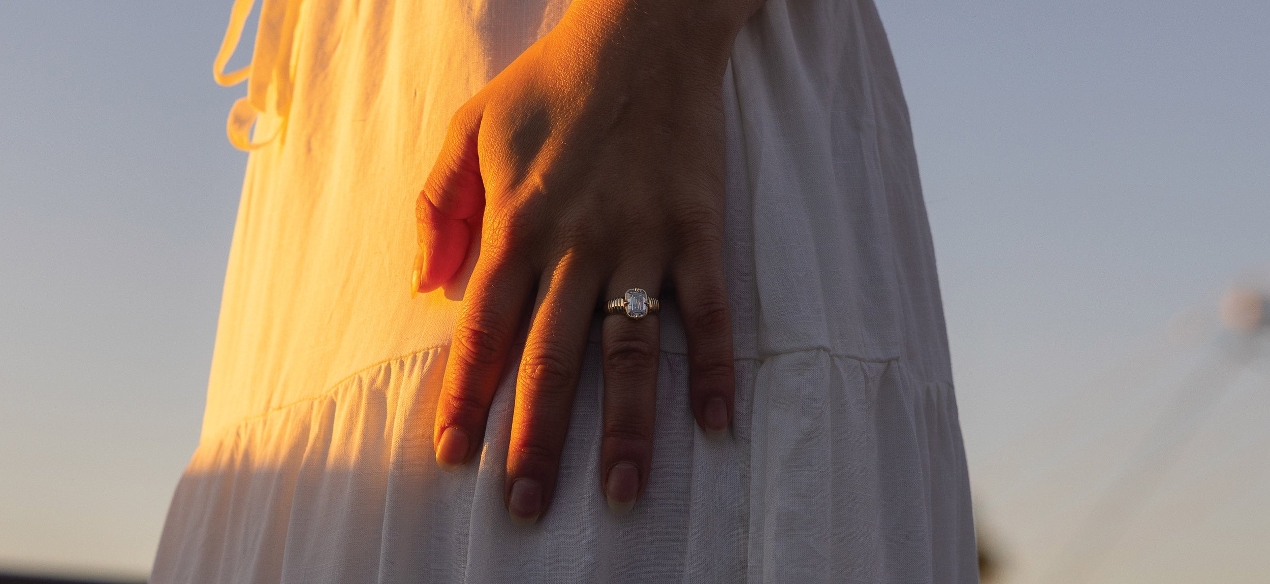 ENGAGEMENT & BRIDAL