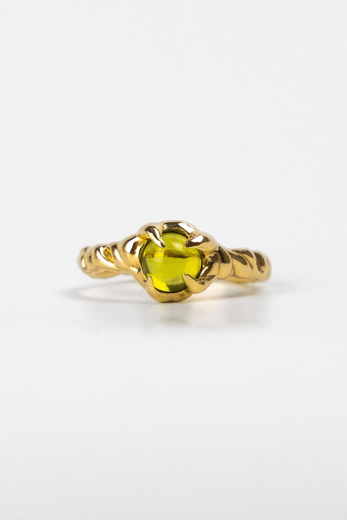 PERIDOT WAVE RING - Size M - Neij Jewellery