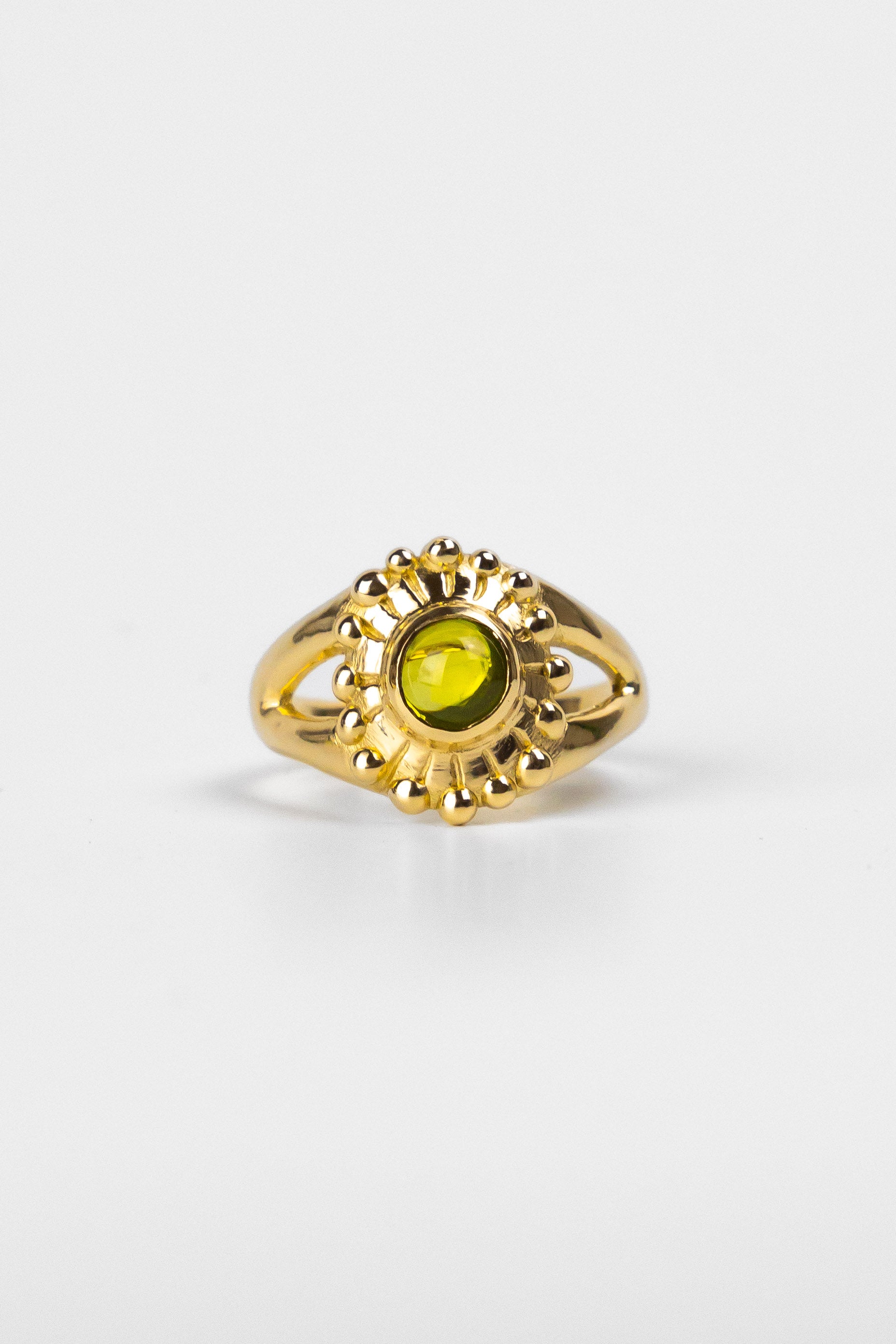 DIVINE PERIDOT - Size O - Neij Jewellery