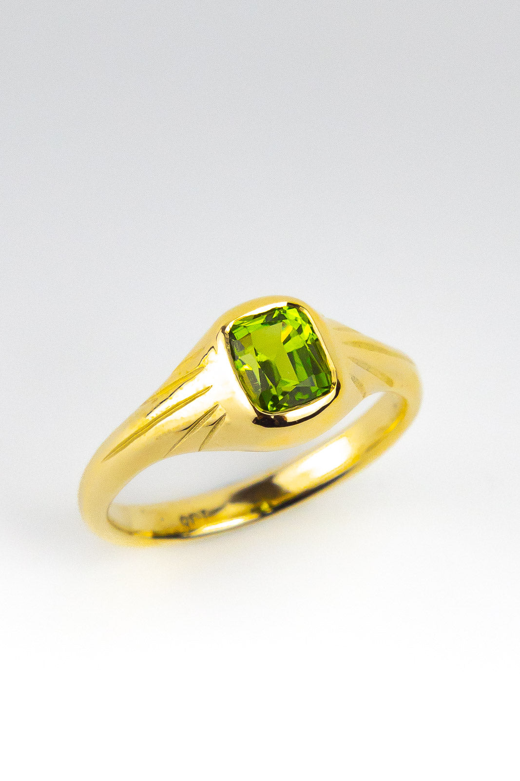 GODDESS RING | SOLID GOLD