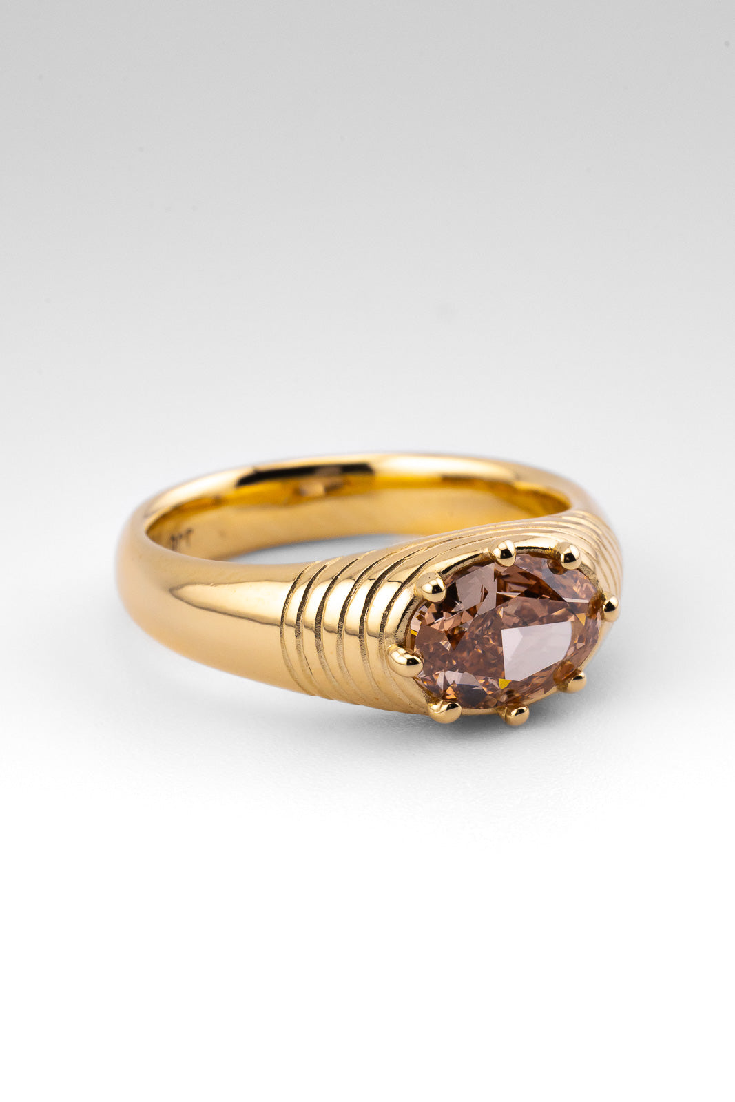 SOLEIL | SOLID GOLD