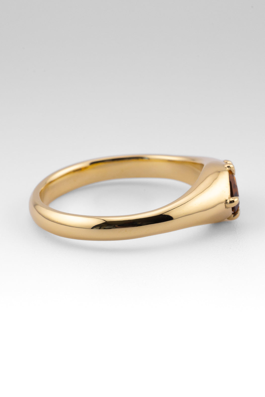 VESTA | SOLID GOLD