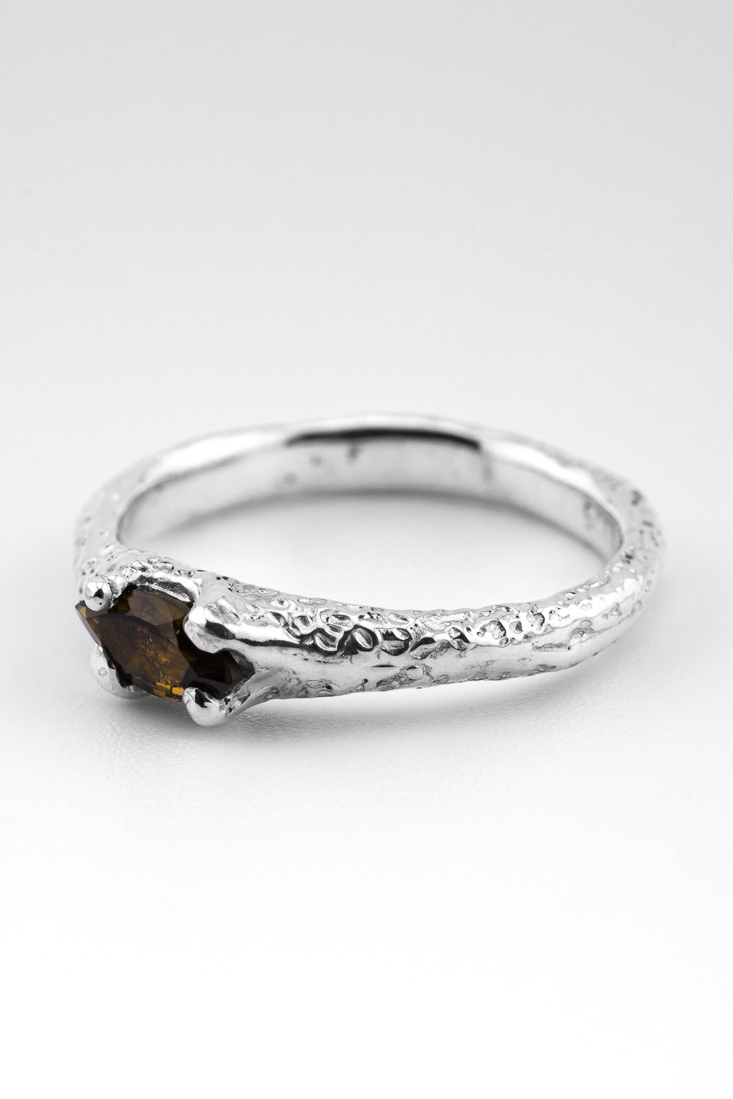 LUMEN | SILVER