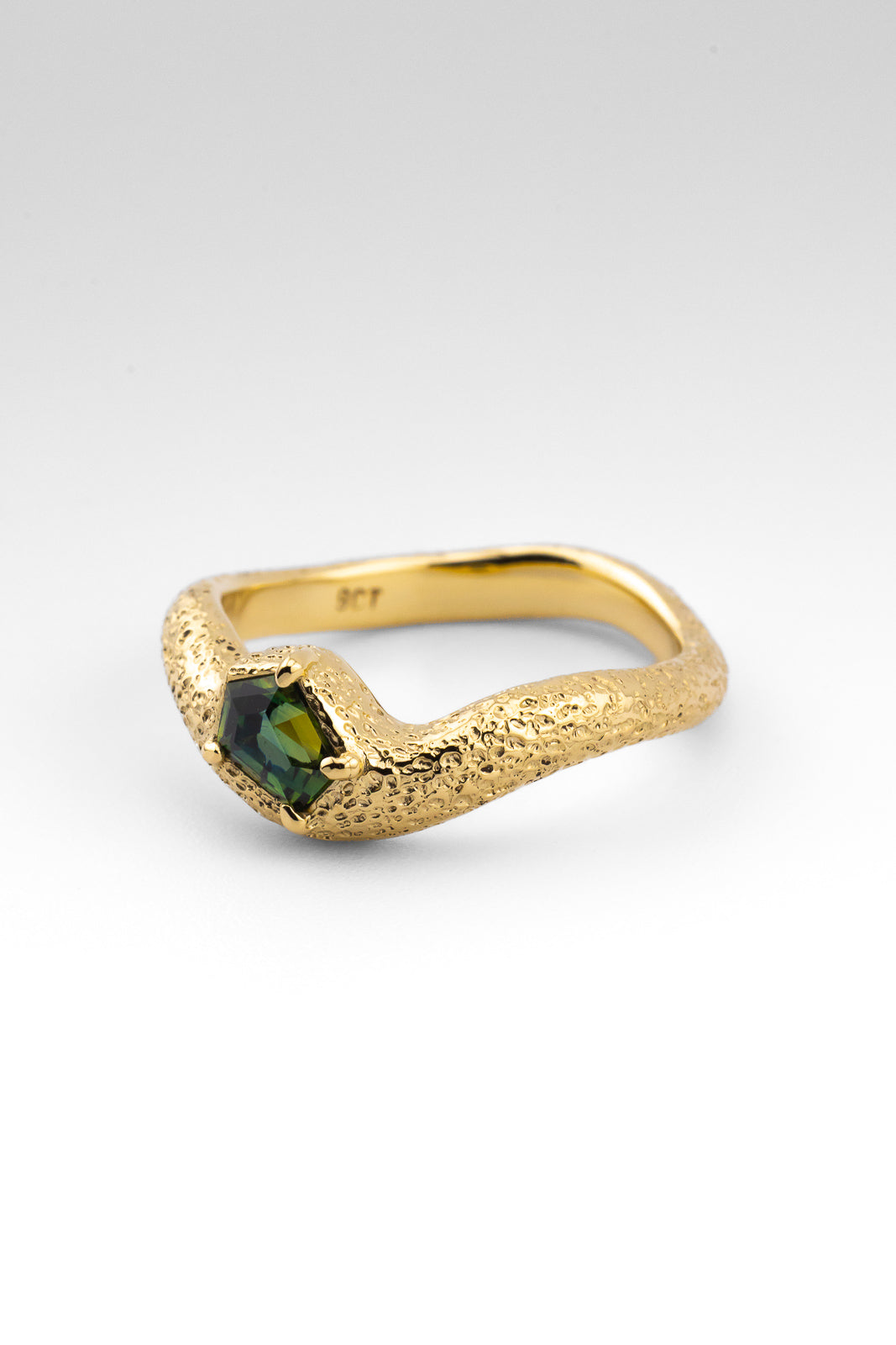 GLITTER | SOLID GOLD
