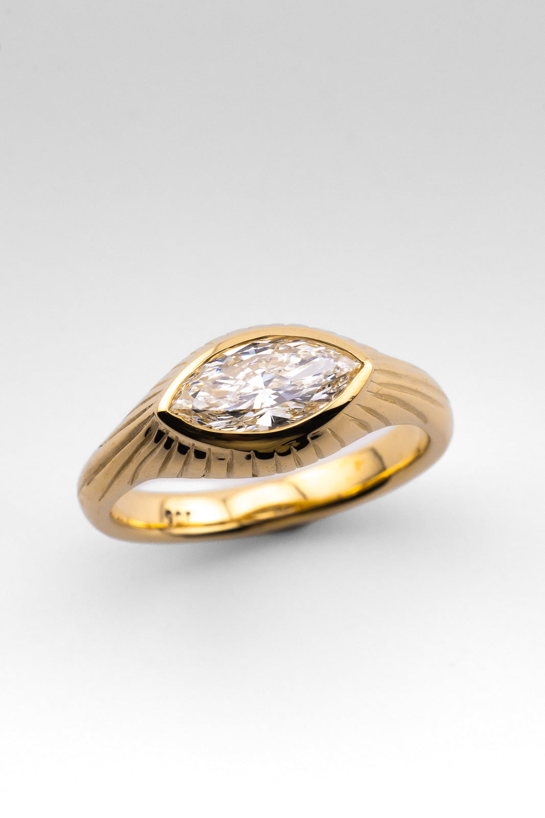FILIPPA | SOLID GOLD