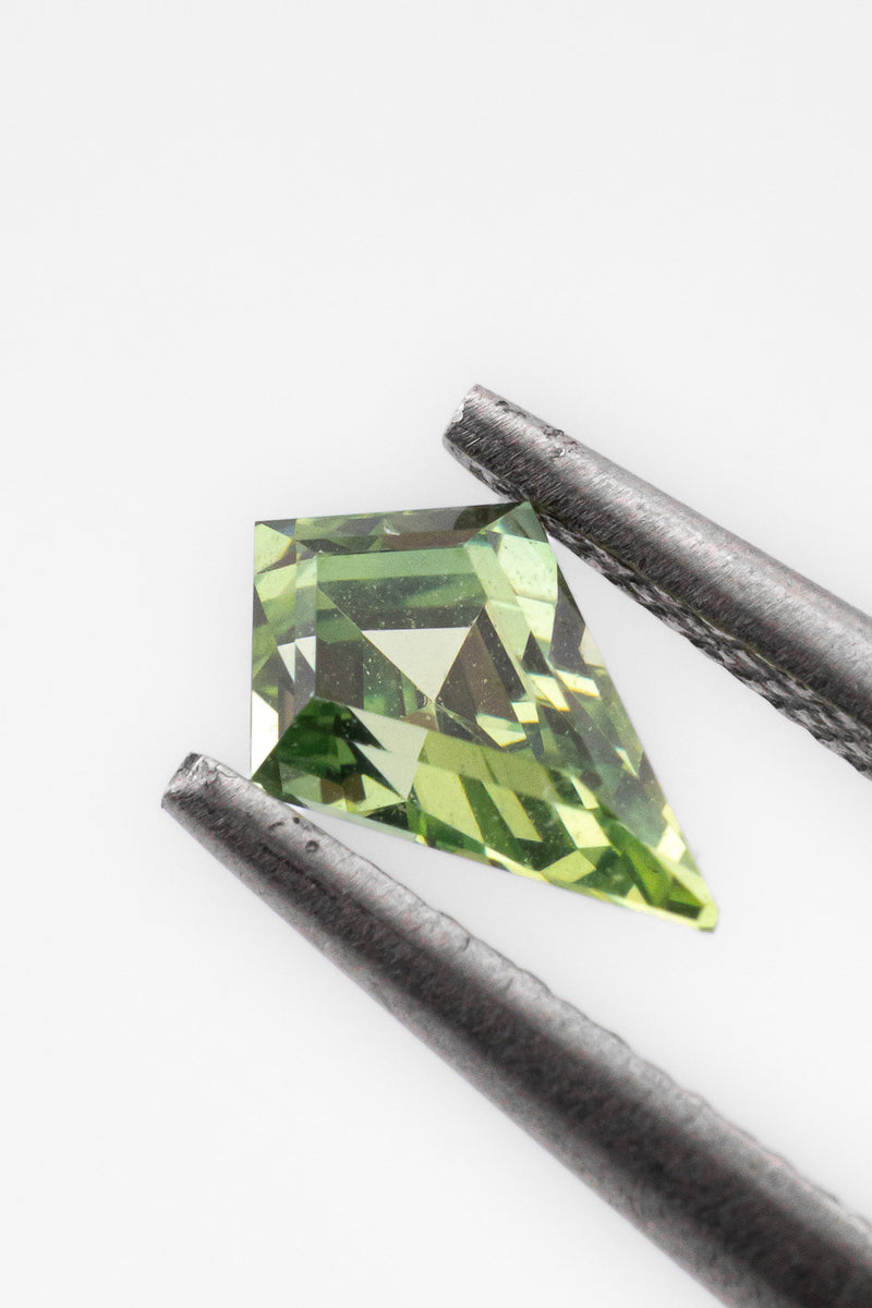 0.61ct KITE SEAFOAM SAPPHIRE