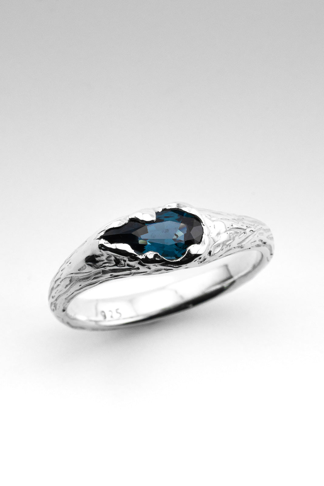 WAKE | SILVER