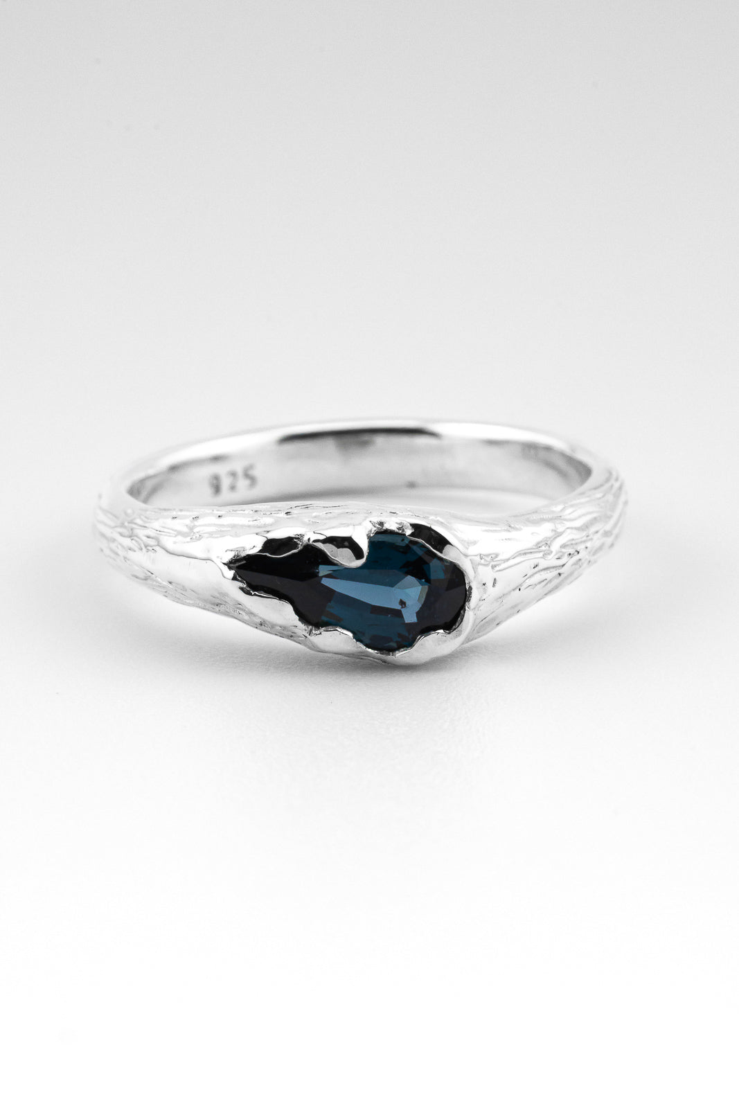 WAKE | SILVER